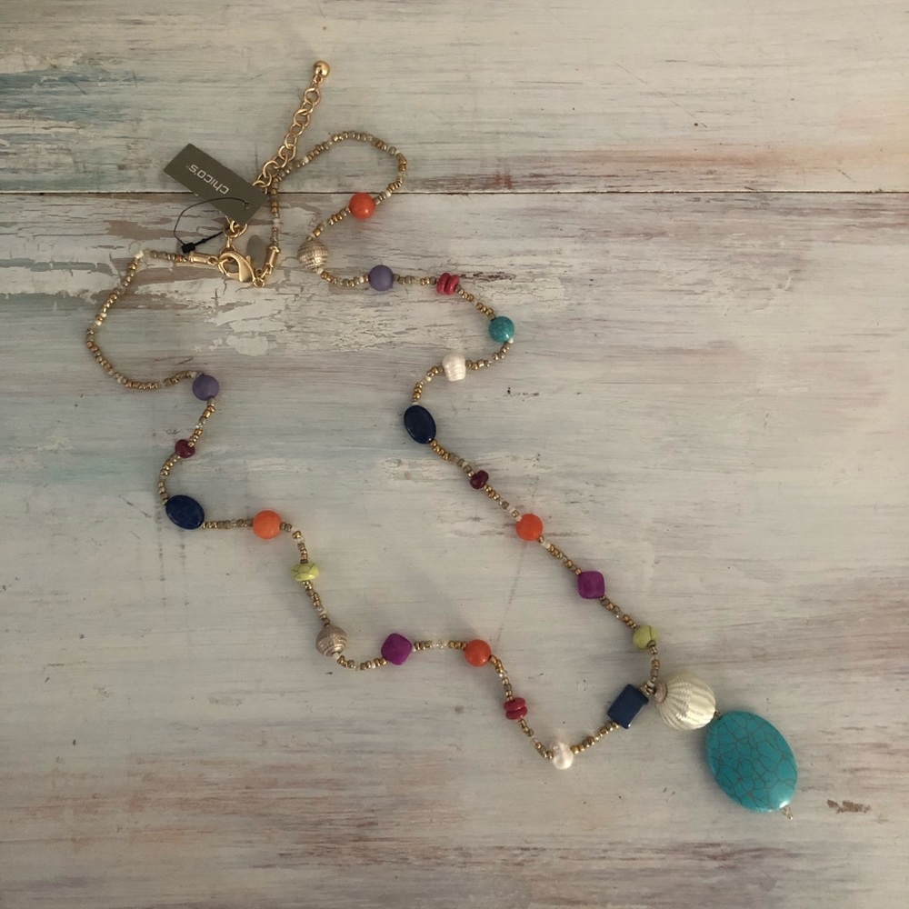 NWT Chico’s necklace